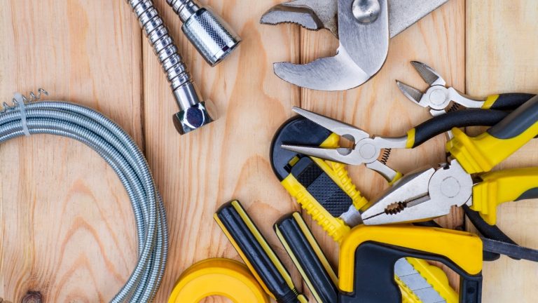 arreglos instalaciones fontaneria electricidad albañil ermua